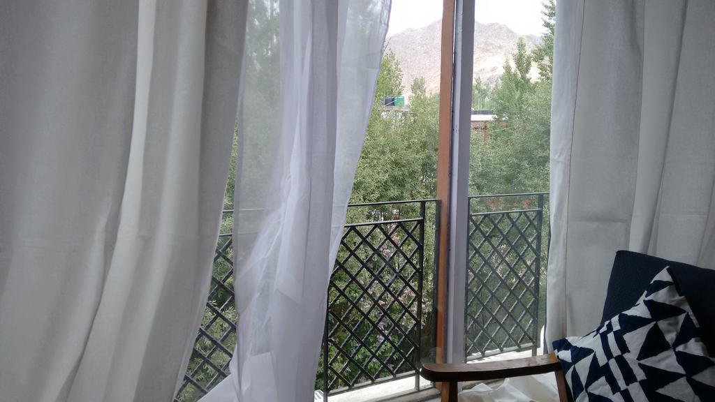 Horzay Hotel Лех Екстериор снимка